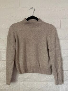 Charter Club 100% Cashmere Crewneck Petite Medium Sweater Oatmeal
